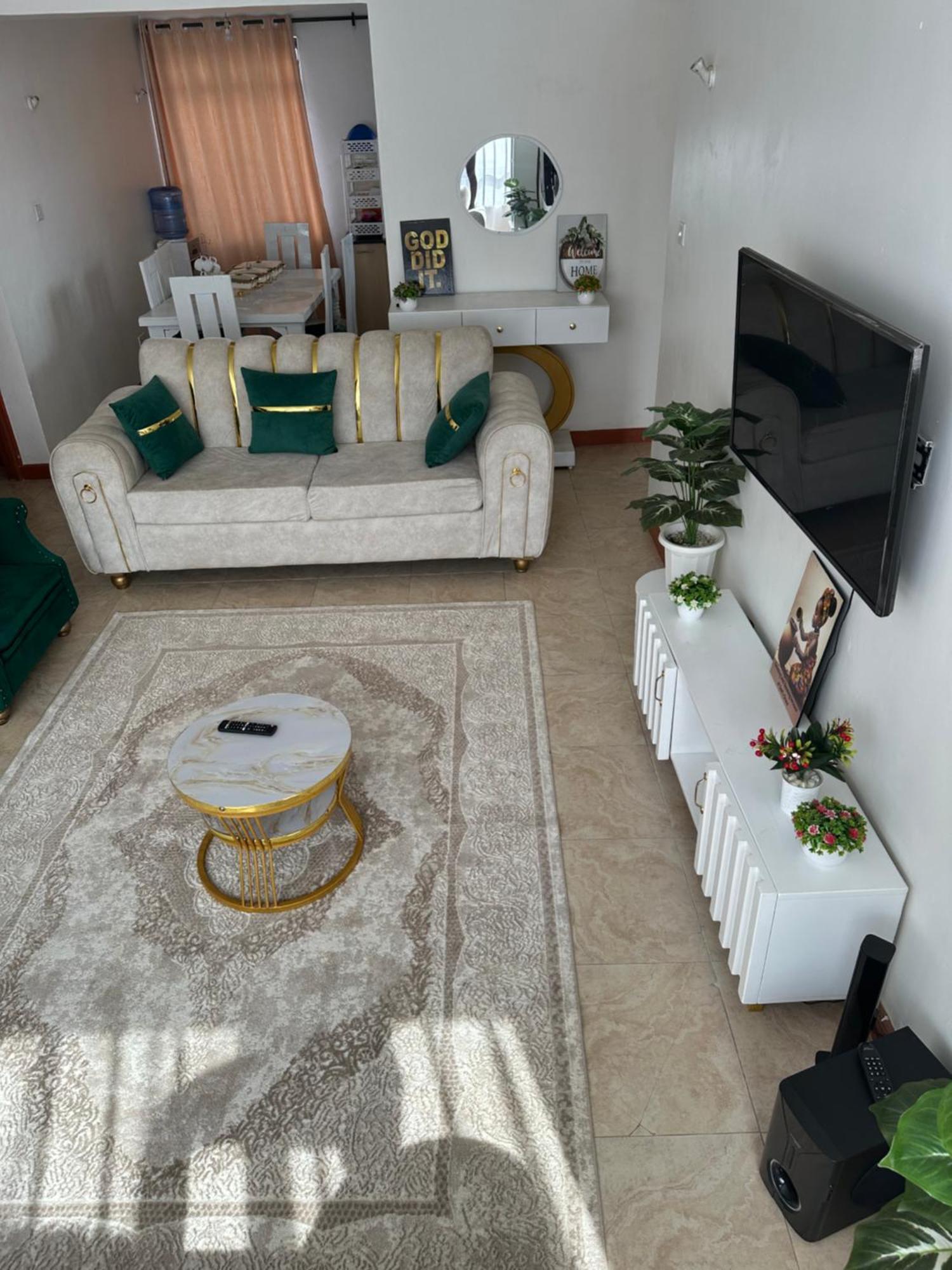 Jkia Homestays Nairobi Bagian luar foto